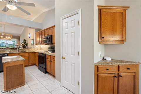 7022 Lone Oak Blvd, Naples FL - photo 11 of 41