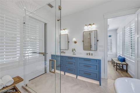 844 8th St S, Naples FL - photo 13 of 29