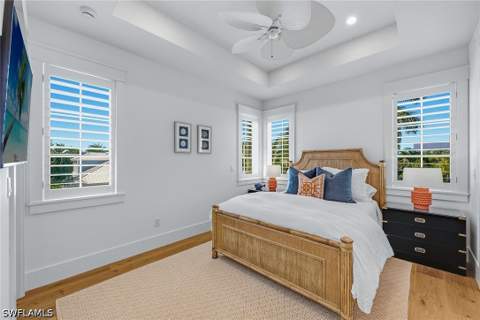 844 8th St S, Naples FL - photo 17 of 29