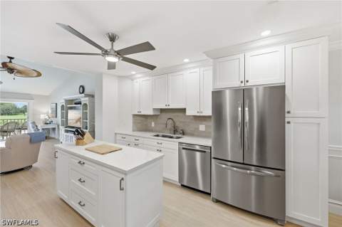 6260 Bellerive Ave 407, Naples FL - photo 11 of 32