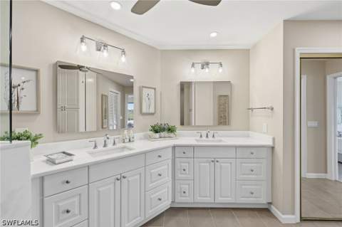 6260 Bellerive Ave 407, Naples FL - photo 17 of 32