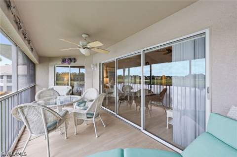 6260 Bellerive Ave 407, Naples FL - photo 23 of 32