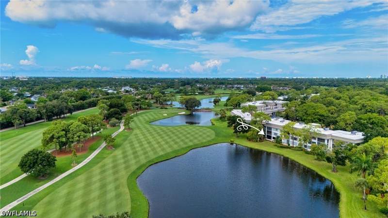 2 bedroom Condominium at 614 Wildwood Ln 614, Bears Paw, Naples — photo 2