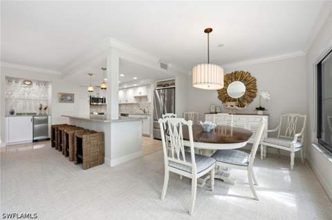 614 Wildwood Ln 614, Naples FL - photo 9 of 33
