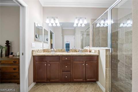 9086 Woodhurst Dr, Naples FL - photo 15 of 49