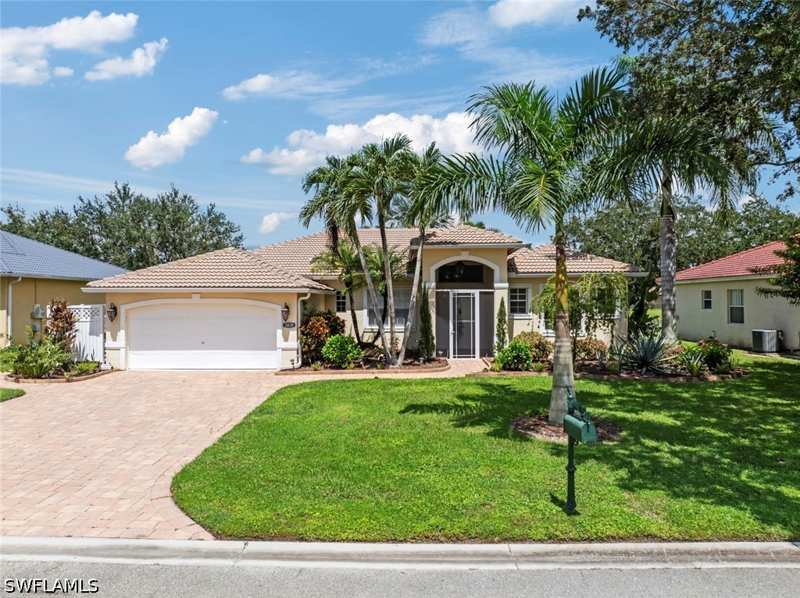 3 bedroom SingleFamilyResidence at 3439 Allegheny Ct, Waterways Of Naples, Naples — photo 1