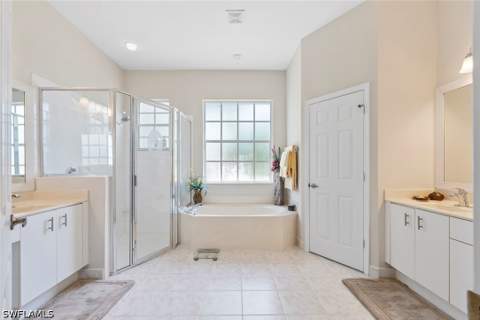 3439 Allegheny Ct, Naples FL - photo 17 of 38