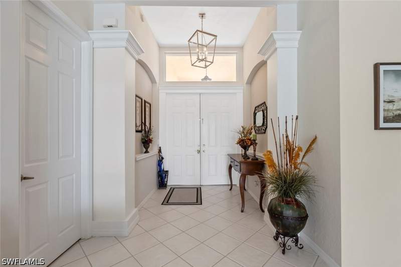 3 bedroom SingleFamilyResidence at 3439 Allegheny Ct, Waterways Of Naples, Naples — photo 3