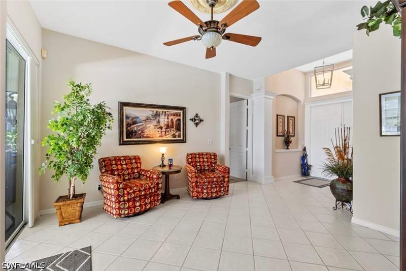3 bedroom SingleFamilyResidence at 3439 Allegheny Ct, Waterways Of Naples, Naples — photo 4