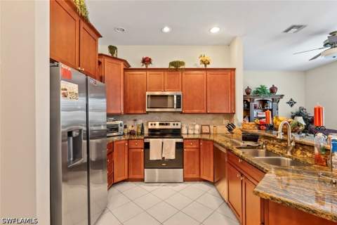 3439 Allegheny Ct, Naples FL - photo 7 of 38
