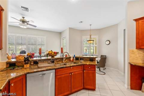 3439 Allegheny Ct, Naples FL - photo 8 of 38
