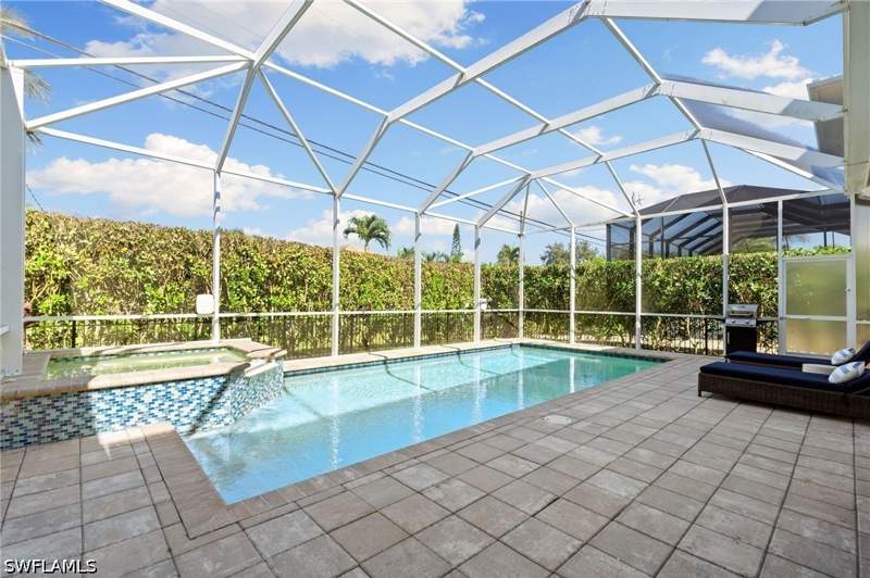4 bedroom SingleFamilyResidence at 605 91st Ave N, Naples Park, Naples — photo 2