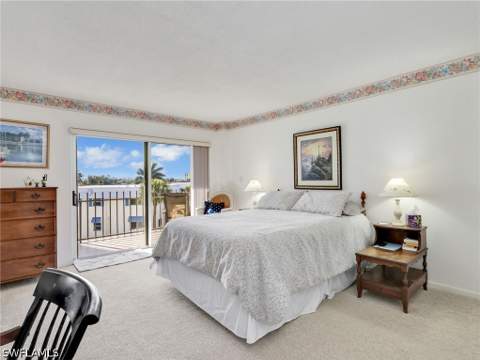 2150 Gulf Shore Blvd N 407, Naples FL - photo 19 of 40