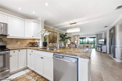 7300 Province Way 1305, Naples FL - photo 6 of 46