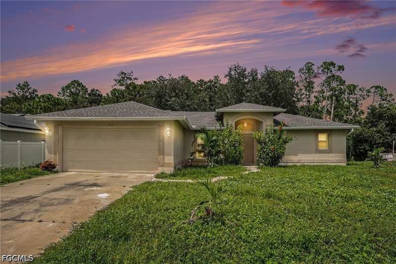 3 bedroom SingleFamilyResidence at 1916 Marlay Ave, Greenbriar, Lehigh Acres — photo 1