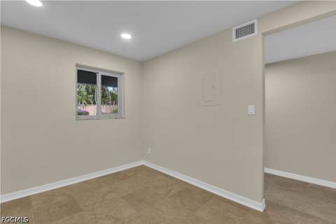 16560 Partridge Place Rd 103, Fort Myers FL - photo 7 of 32