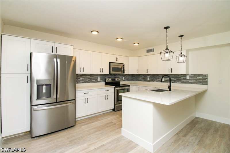 2 bedroom Attached at 129 Forest Lakes Blvd 129, Fairway Forest Villas, Naples — photo 1
