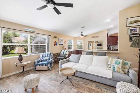 713 Milwaukee Blvd, Lehigh Acres FL - photo 6 of 34
