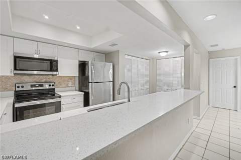 3438 Timberwood Cir, Naples FL - photo 13 of 34