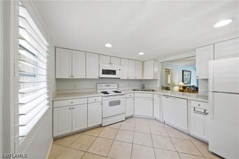1940 Bald Eagle Dr 206-B, Naples FL - photo 9 of 41