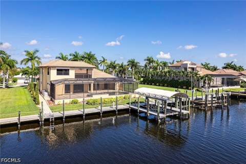 5055 Sorrento Ct, Cape Coral FL - photo 6 of 50