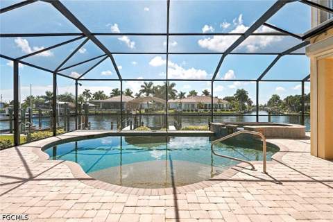 5055 Sorrento Ct, Cape Coral FL - photo 9 of 50