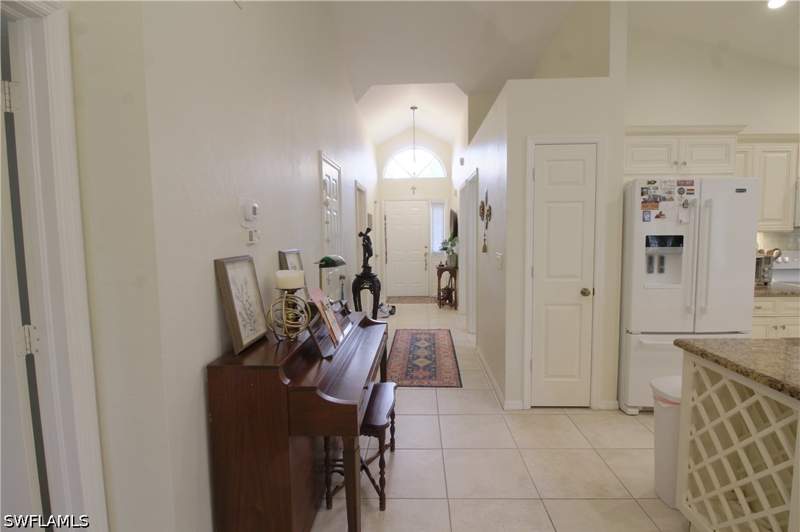 2 bedroom Attached at 13010 Parktree Ct 7L, Imperial Park Place Villas, Naples — photo 4