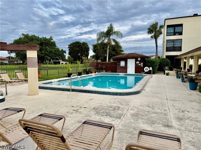 1 bedroom Condominium at 3625 Boca Ciega Dr 206, Lakewood, Naples — photo 4
