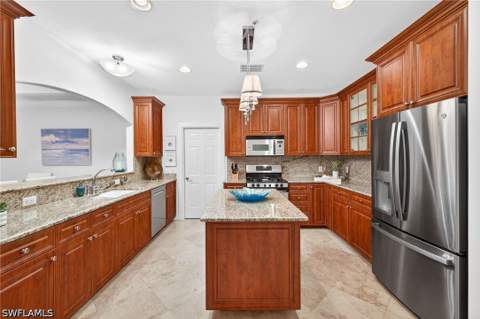 2805 Tiburon Blvd E 1-101, Naples FL - photo 10 of 40