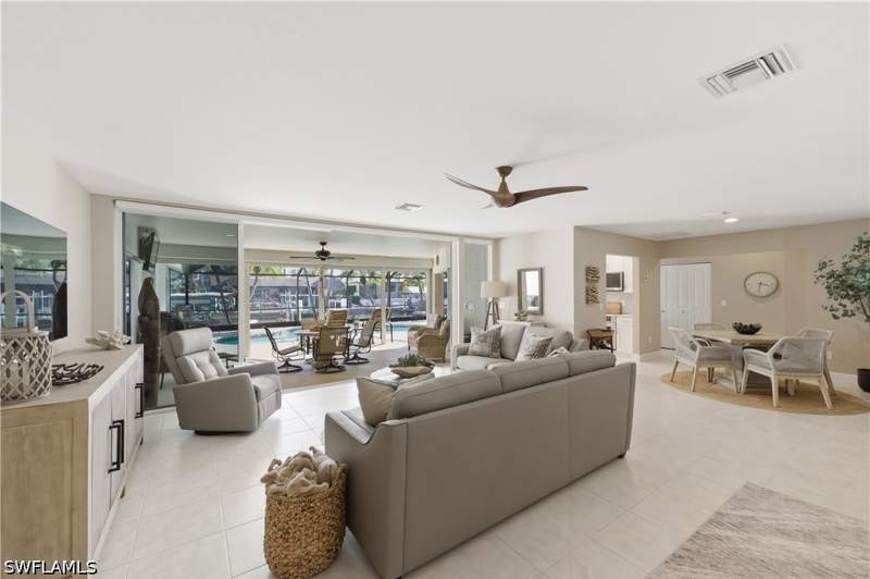 3 bedroom SingleFamilyResidence at 216 5th St W, Little Hickory Shores, Bonita Springs — photo 3