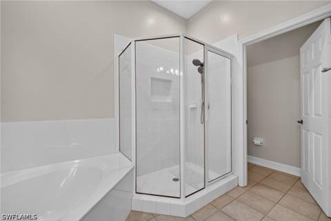 5015 Marina Cove Dr 203, Naples FL - photo 16 of 49