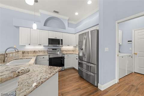 3602 Cedar Hammock Ct, Naples FL - photo 17 of 50