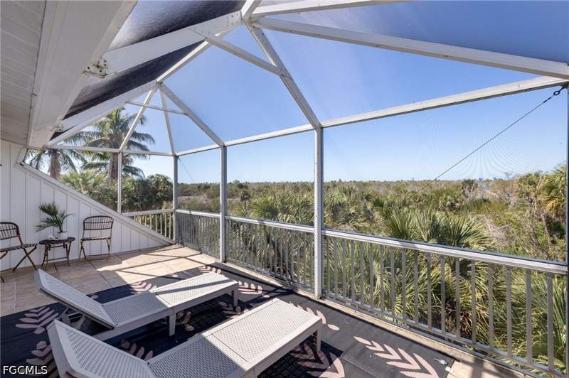 3 bedroom SingleFamilyResidence at 9247 Dimmick Dr, Belle Meade, Sanibel — photo 3