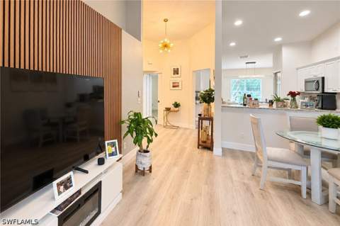 7050 Lone Oak Blvd, Naples FL - photo 12 of 41