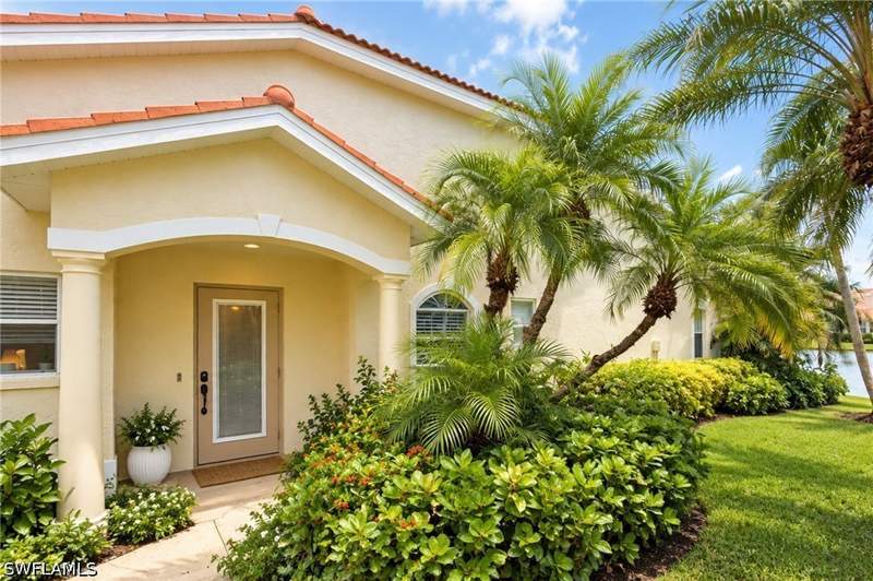 3 bedroom Duplex at 7050 Lone Oak Blvd, Walden Shores, Naples — photo 3