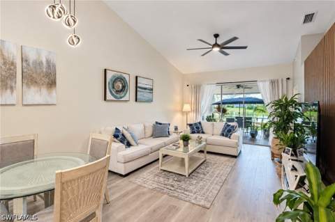 7050 Lone Oak Blvd, Naples FL - photo 7 of 41
