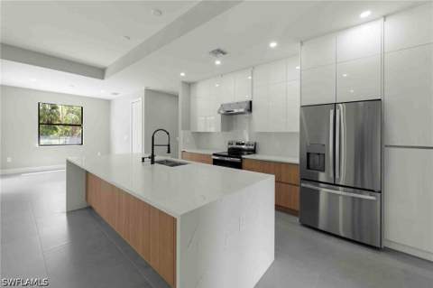 2610 4th St NW, Naples FL - photo 20 of 50