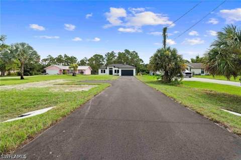 2610 4th St NW, Naples FL - photo 9 of 50