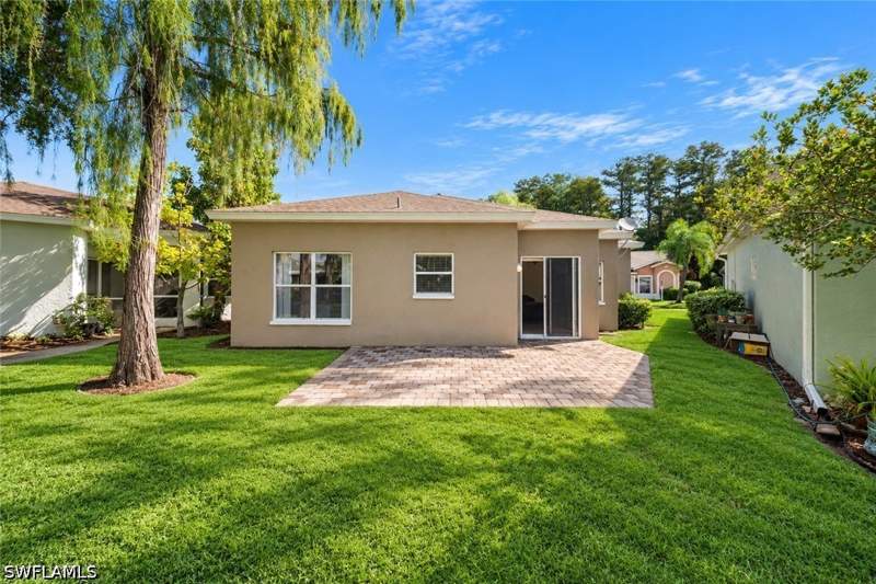2 bedroom SingleFamilyResidence at 10720 San Tropez Cir, Island Club At Corkscrew, Estero — photo 5