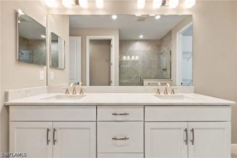 2626 Seychelles Cir 1405, Naples FL - photo 12 of 43