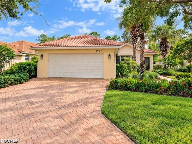 3 bedroom SingleFamilyResidence at 10512 Bella Vista Dr, Portofino, Fort Myers — photo 1