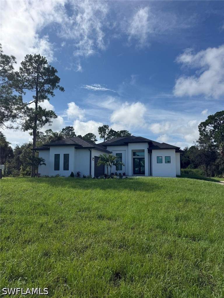 3 bedroom SingleFamilyResidence at 3208 16th Ave SE, Golden Gate Estates, Naples — photo 2