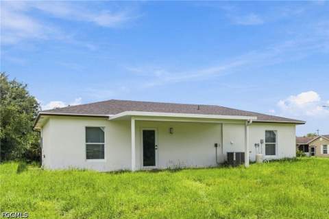 807 Casper Yost St E, Lehigh Acres FL - photo 20 of 32