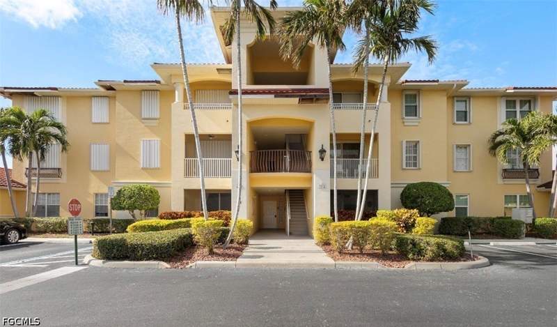 2 bedroom Condominium at 4520 Skyline Blvd 202, Belvedere Condominiums, Cape Coral — photo 2