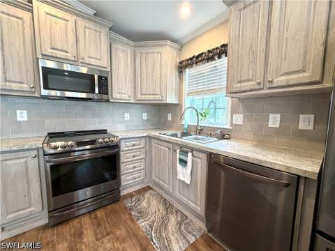 4710 Lafayette Ln W, Estero FL - photo 13 of 29