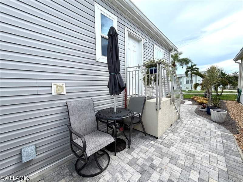 2 bedroom ManufacturedHome at 4710 Lafayette Ln W, Riverwoods Plantation, Estero — photo 4