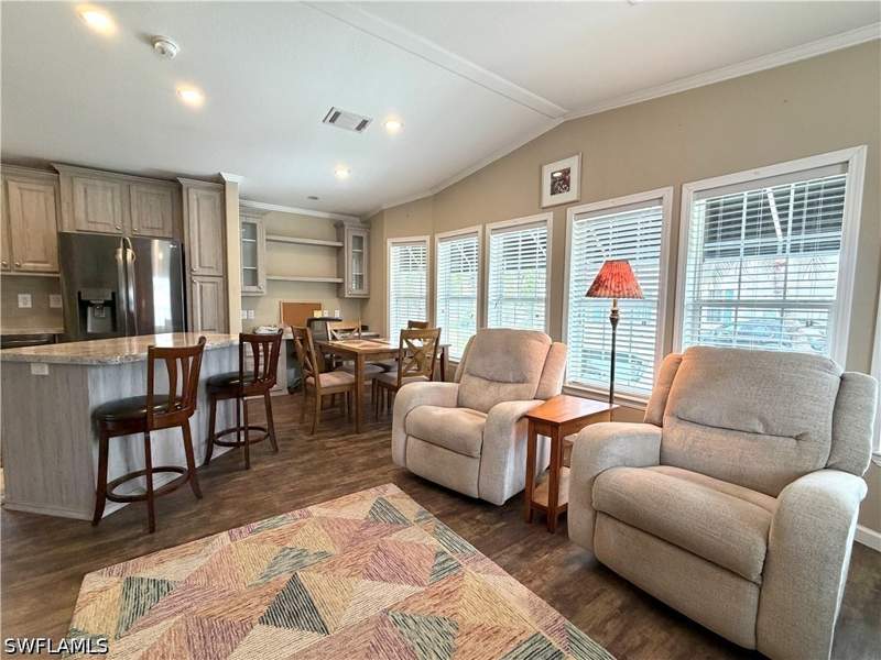 2 bedroom ManufacturedHome at 4710 Lafayette Ln W, Riverwoods Plantation, Estero — photo 5
