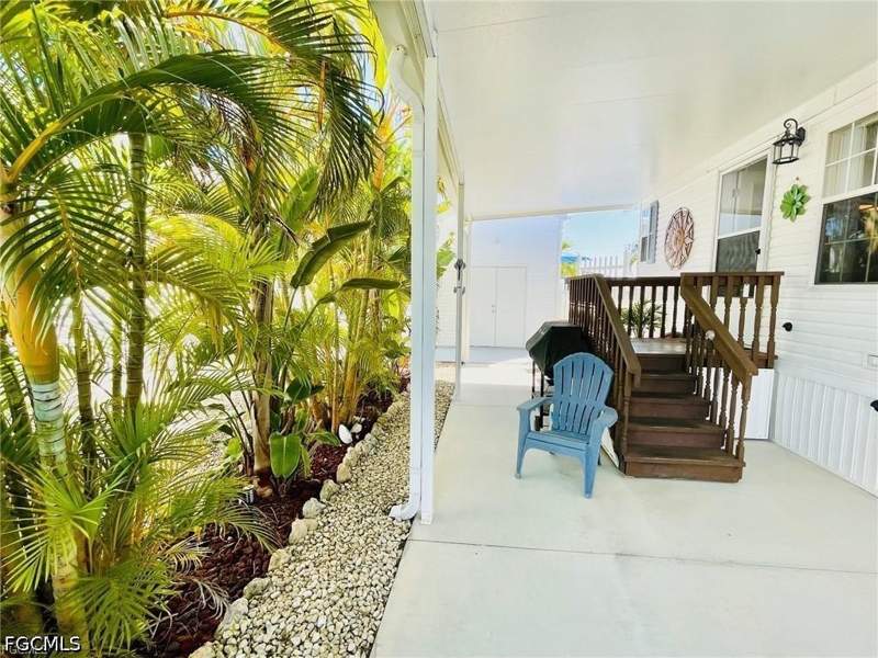 2 bedroom ManufacturedHome at 3064 Sloop Ln, Cherry Estates, St James City — photo 2