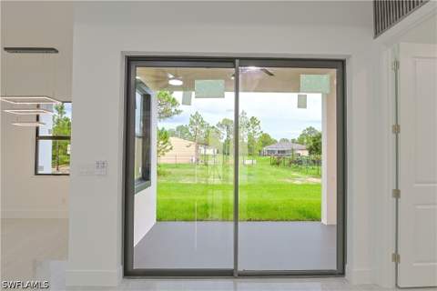 1408 Dixie Ave, Lehigh Acres FL - photo 13 of 48