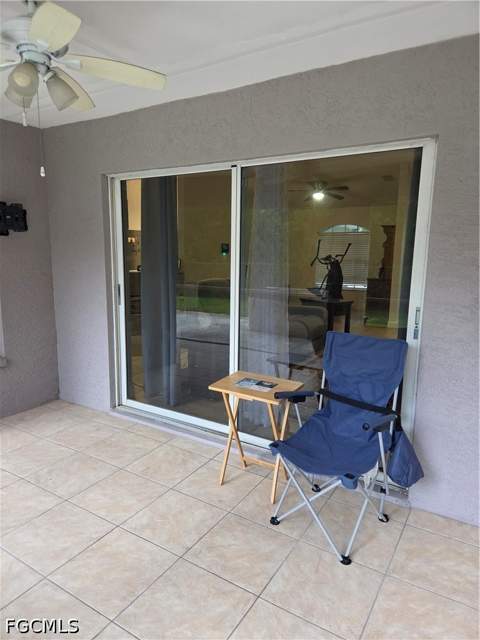 1025 Iris St E, Lehigh Acres FL - photo 13 of 41